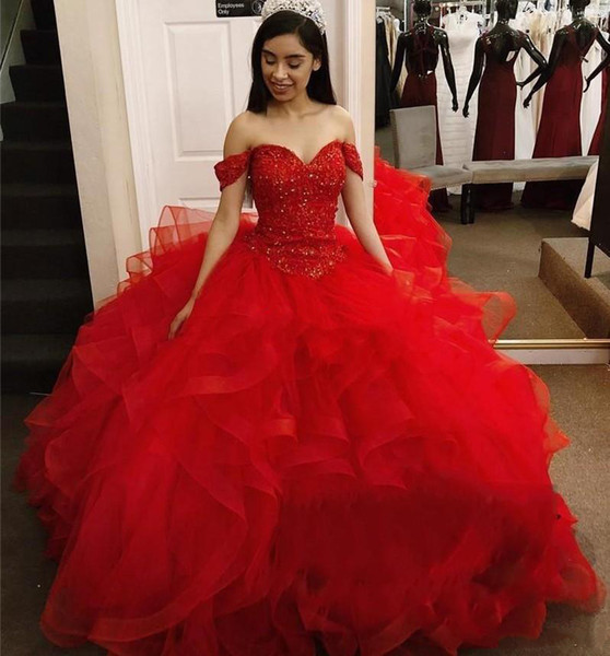 Classic Red Off Shoulder Ball Gown Quinceanera Dresses Cascading Ruffles Lace Appliques Beads Prom Party Gowns Sweet 15 Dresses vestidos