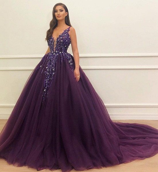 Purple Beaded Ball Gown Quinceanera Dresses Appliques Sequins Deep V Neck Tulle Evening Party Dresses Prom Gown