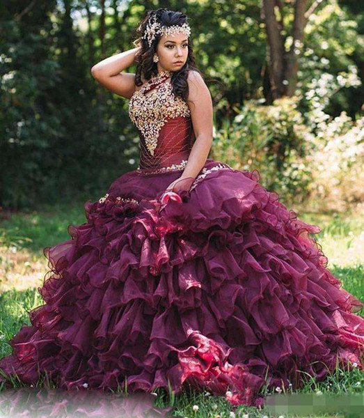 Maroon Burgundy Appliques Beaded Quinceanera Dresses Halter Neck Ruffles Organza Sweet 16 Debutantes Party Gowns Prom Dress