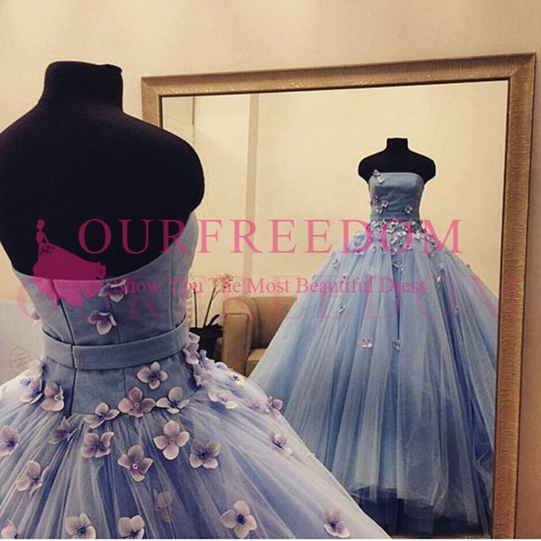 Light Sky Blue Strapless Ball Gowns Quinceanera Dresses 3D Flora Appliques Zipper Back Sweet 16 18 Fromal Evening Dresses Custom Made