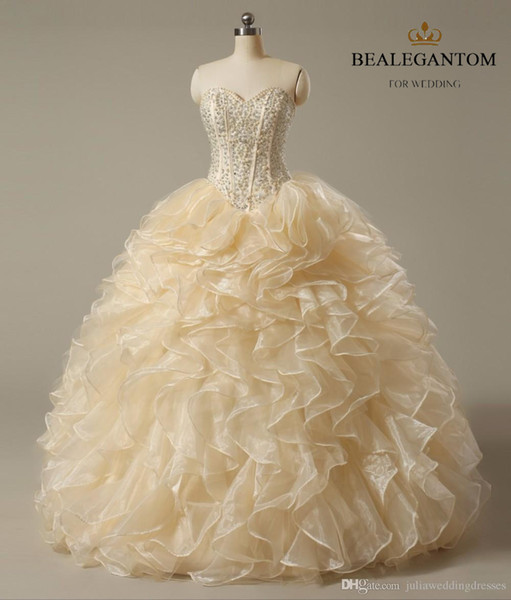 2017 New Sexy Champagne Quinceanera Dresses Sweetheart Crystals Ball Gown Sweet Prom Pageant Debutante Dress Party Gown QC 474