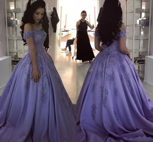 Lavender Ball Gown Quinceanera Dresses Sweetheart Off The Shoulder Appliques Satin Sweet 16 Dresses Prom Dresses Sweep Train