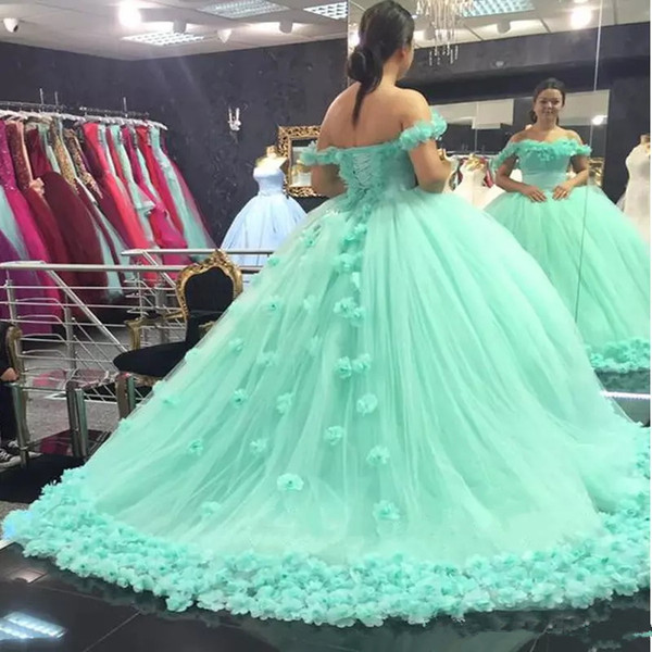 Mint green Ball Gown Quinceanera Dresses V-Neck off shoulder Flower Lace up Back Sweet 16 arabic formal Prom Party Dresses Quinceanera Gowns