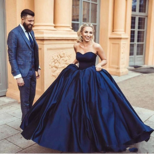 Navy Blue Charming Quinceanera Dresses Sweetheart Neck Ball Gown Evening Party Dresses Satin Formal Wear