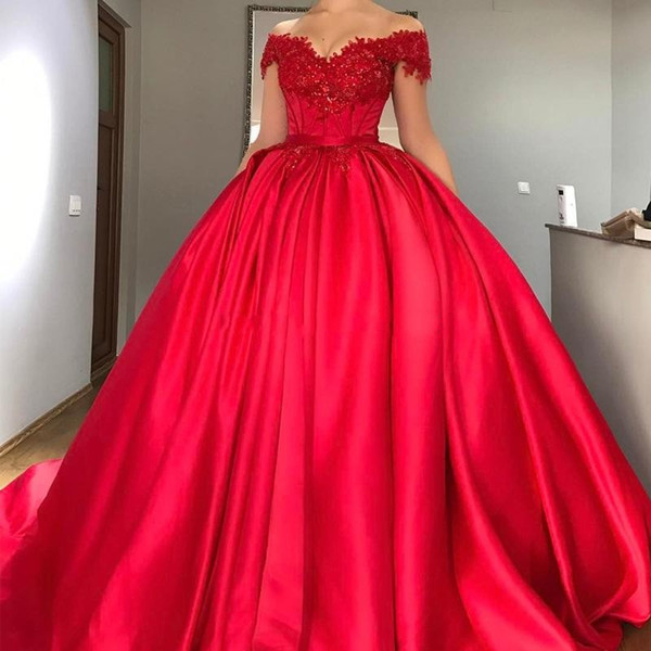 Bright Red Off Shoulder Girls Ball Gown Quinceanera Dresses Lace Appliques Evening Party Dress Bridal Gown