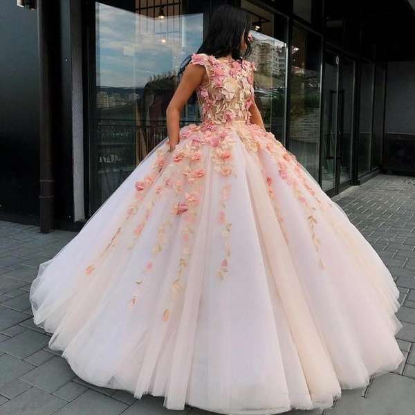 Gorgeous Pink Flower 3D Flowers Quinceanera Dresses Appliques Puffy Ball Gown Prom Party Gown Elegant Evening Dress