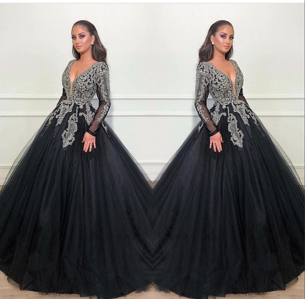 Blingbling Silver Sequined Ball Gown Quinceanera Dresses Appliques Long Sleeve V Neck Puffy Tulle Black Prom Party Gown