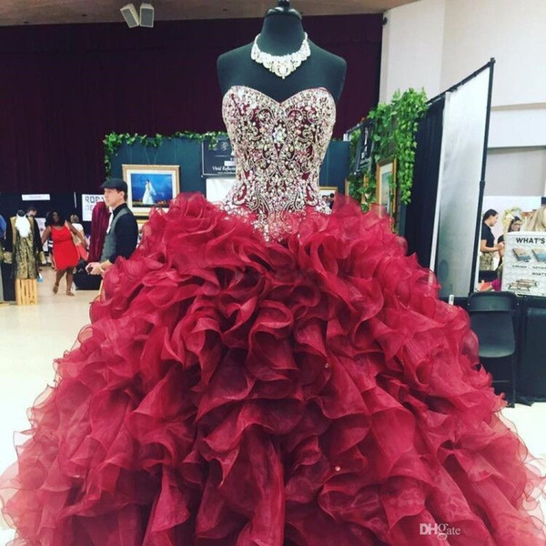 ZYLLGF Crystal Beaded Sweetheart Ruffles Organza Ball Gowns Quinceanera Dresses Burgundy Vestidos De 15 Anos Sweet 16 Prom Gown