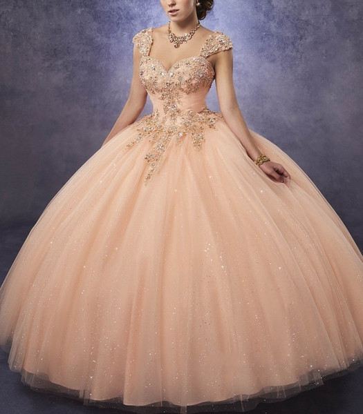 2017 Sparkling Tulle Quinceanera Dresses Ball Gown Sweetheart Neck Line Ruched Bodice With Lace and Beads Detachable Straps Girls Party Gown