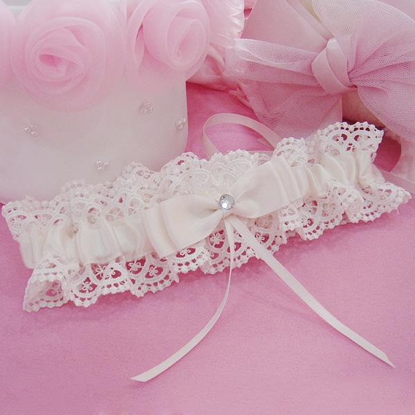 European Style Bridal Garters 2017 Hot Sale Satin & Lace Wedding Garter Crystal in Ivory Color 34-66cm Length