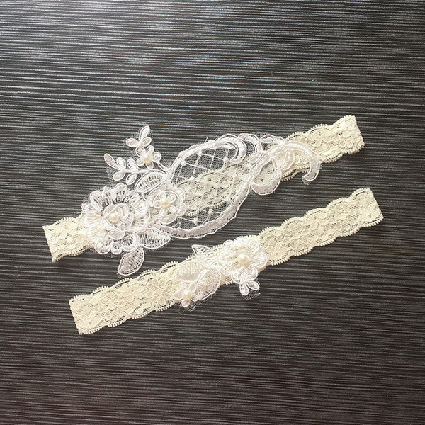 2017 Lace Bridal Garters Wedding Accessories Sexy Lingerie Elastic Legs Foot Ring Loops Laciness Lace Appliques Garter Belt Floral Elastic