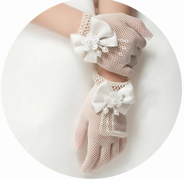 Lace flower girl gloves Child Gloves with pearls Bow Cute Sheer Kids Gloves High Quality Full Finger Children Wedding Bridal Gloves