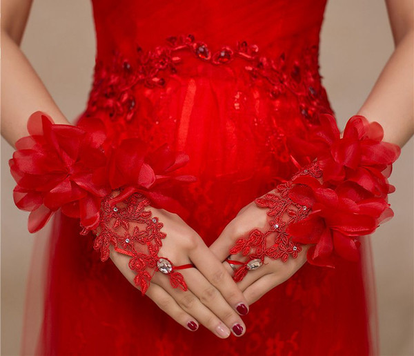 New Arrival Cheap In Stock Lace Appliques Beads Fingerless Wrist Length With Ribbon Bridal Gloves Wedding Accessories