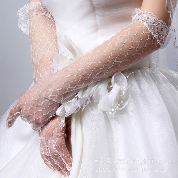 Hot Sale 2018 Sheer Crystals Long Bridal Gloves Lace Cheap Above Elbow Length Embroidery Wedding Gloves