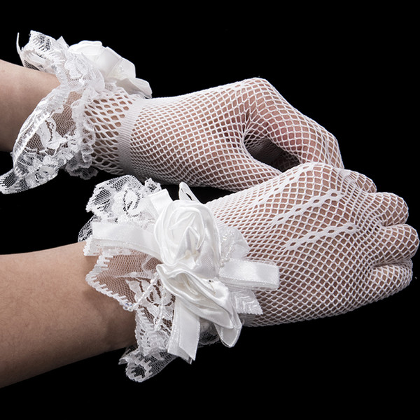 2018 Appliques Ivory Girls Short Gloves Elastic Tulle Children Gloves For Wedding Wrist Length Finger Kids Wedding Gloves