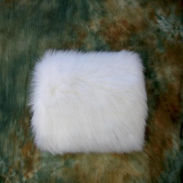 Cheap Hot Sale Winter White Faux Fur Wedding Gloves Warm Useful To Resist Cold Bridal Muff Accessories Perfectly Matched With Your Wedding