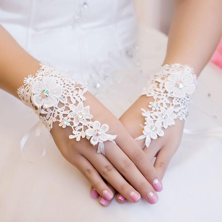 Cheapest Free Shipping 2014 New Style Rhinestone Lace Short Bride Gloves Wedding Gloves Fingerless White Ivory In Stock