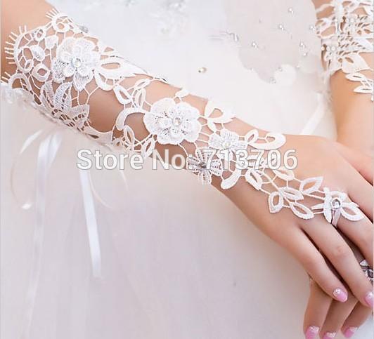 Wholesale-2016 Simple Ivory Bride Wedding Gloves Evening Fingerless Luva De Noiva Luva Lace Bridal Gloves Para Noiva Wedding Accessories