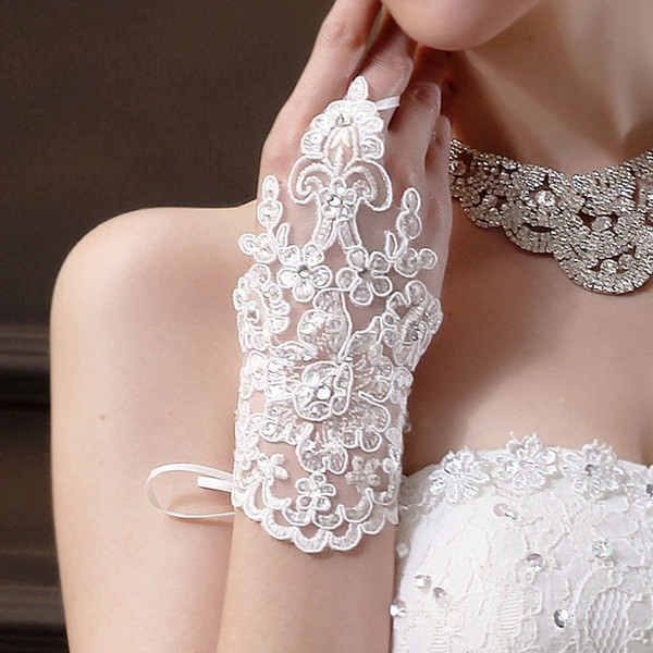 Free Shipping Bride Robe De Soiree Wedding Mittens Rhinestone Lace Satin Bridal Gloves For Wedding Noche Dresses In Stock