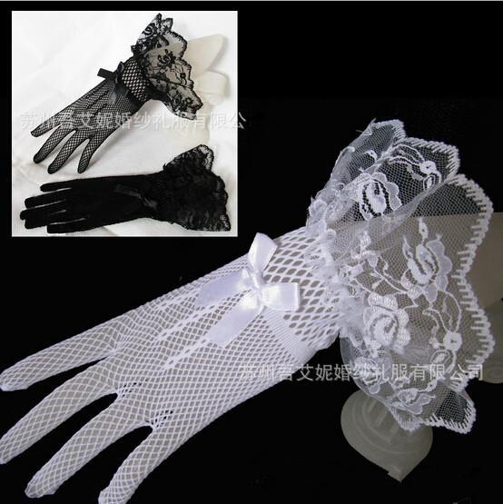 2017 One Size Short Bridal Gloves for Wedding Dress Elastic Net with Lace White Black Wedding Accessories