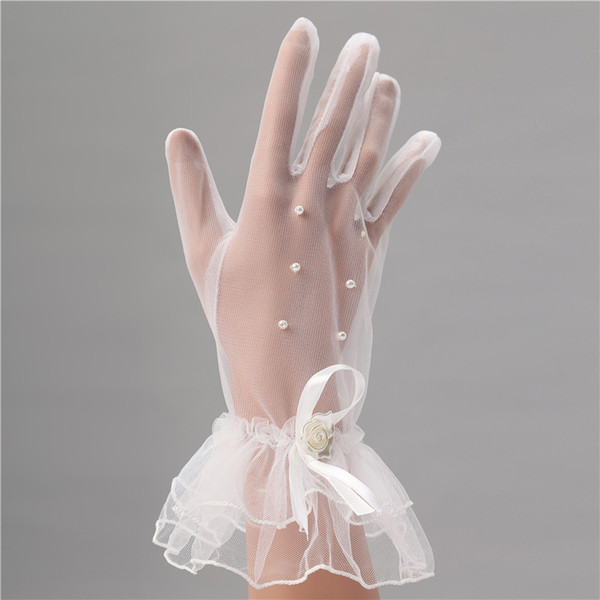 Elegant White Wedding Accessories Wedding Gloves Short Finger Wrist Bride Gloves luva de noiva 2019