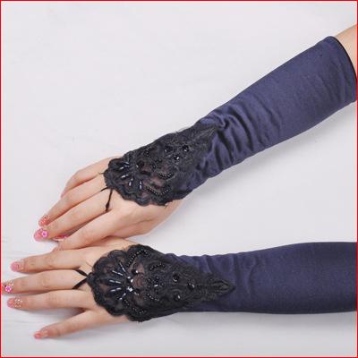 2018 Cheap Short Prom Party Women Gloves Wrist Long Fingerless Satin Bride Bridal Wedding Gloves Mature Women Night Club Party Prom Gloves