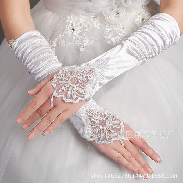 Factory direct bride fingerless beaded embroidered wedding dress black long pleated lace gloves L35