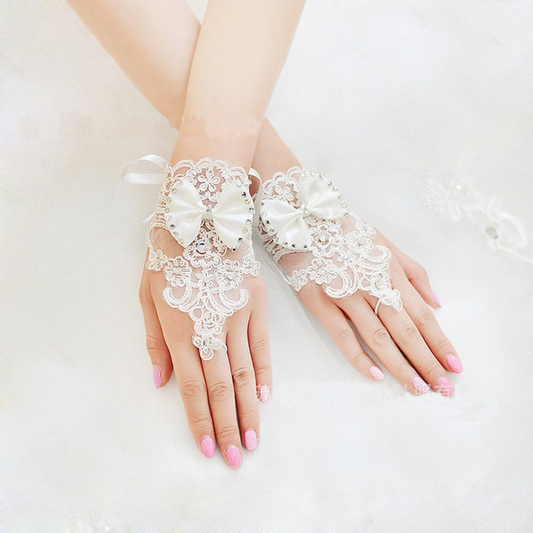 New Korean Fashion Wrist Flower Lace Diamond Bridal Gloves Wedding Gloves Dress Short Paragraph Mitts