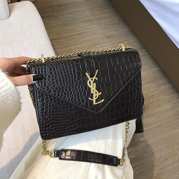 Temperament Joker Inclined Shoulder Bag Handbags New Korean Fashion Chain Soft Leather Embroider Small Square Messenger Winter