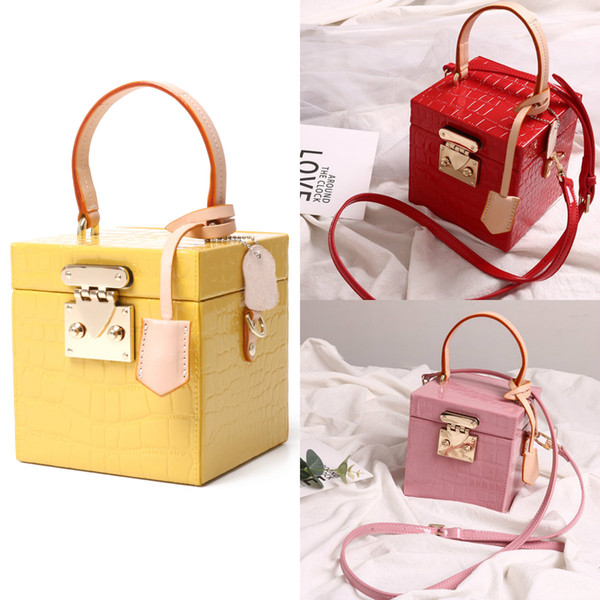 Chic Designer Bridal Hand Bags for Weddings In Stock 5 Colors Women Makeup Bag Purses Evening Genuine Leather Bags Cheap