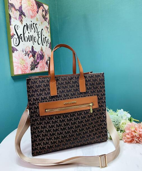 L New desinger classic Double sided small square bag 2019 Hot sell fashion luxury Exquisite workmanship Elegant lady brand bag 102922