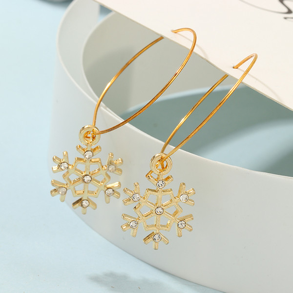 NAIZHU Wedding Engagements Engagements Earrings Wedding Earrings Birthday Party Grand Events New Fashion Snowflake Diamond Earrings