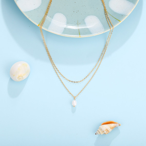 Layered freshwater pearl pendant necklace