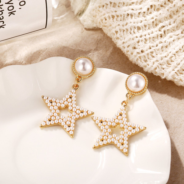 Five-pointed star geometric earrings, pearl decoration elegant retro