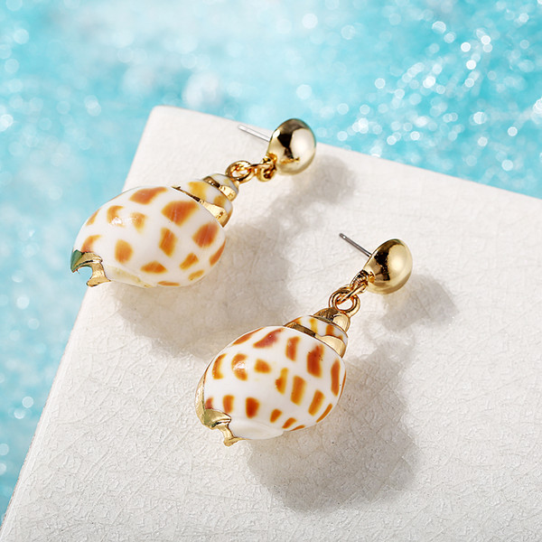 Wedding Accessories New ocean series earrings with patterned gilt edge conch drop earrings