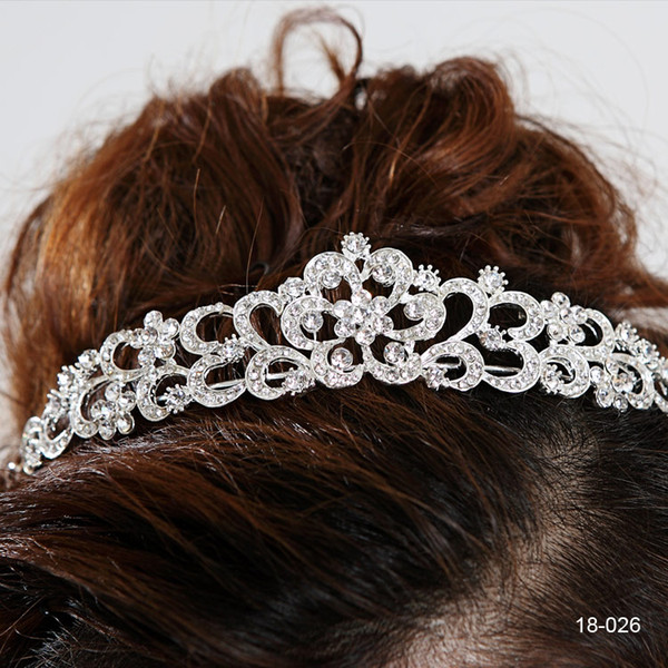 18026 Hair Tiaras In Stock Cheap Diamond Rhinestone Wedding Crown Hair Band Tiara Bridal Prom Evening Jewelry Headpieces