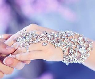 In Stock Sparking Fingerless Crystal Flower Bridal Hand Chain Women Dancing Hand Bracelet & Bangles Jewelry Bridal Glove Wedding Accessories