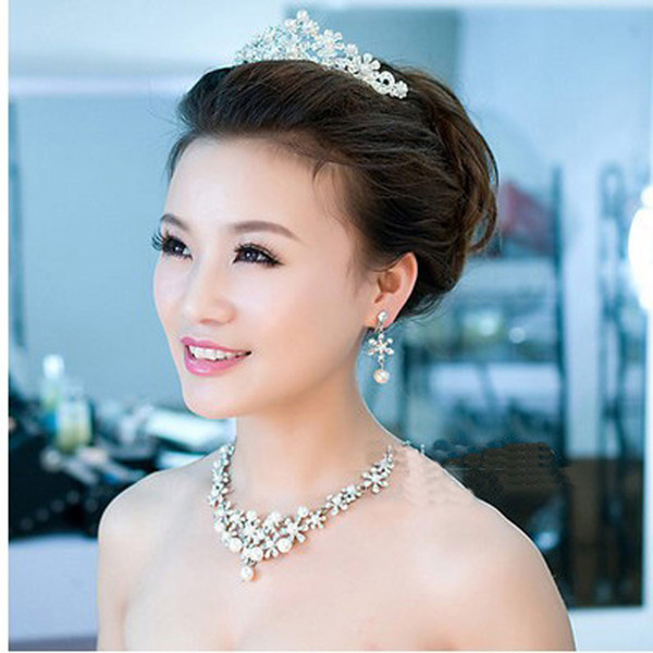 2016 New Cheap Luxury Crystal Rhinestone Necklace and Earrings Jewelry Sets Bridal Jewelry Silver Wedding Accessories