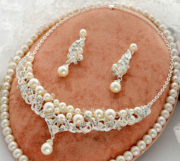 Beautiful Silver Plated Clear Bright Rhinestone Crystal Studded Nice Ivory Pearls Bridal Dress Jewelry Sets Necklace Sets