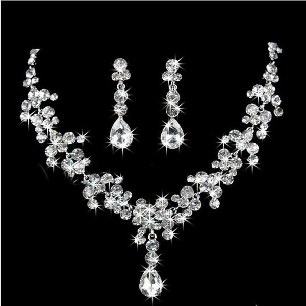 2017 New Style Sparkling Silver Bridal Rhinestone Crystal Drop Necklace Fashion Earring Plated Jewelry Set Wedding Earrings Pendant