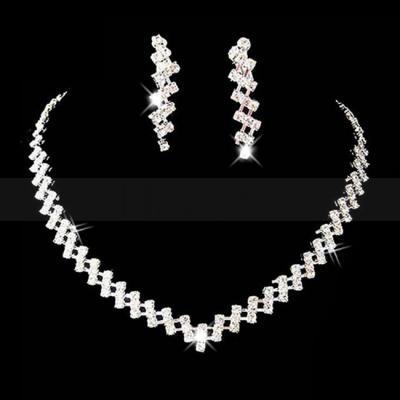 New Arrival!! 2019 Fashion Crystals Rhinestones Shining Bridal Jewelry Necklace Earring for Wedding Pageant Bridal Accessories