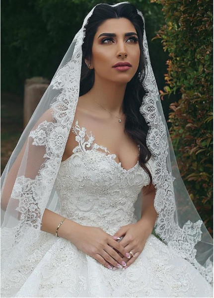 New Arrival 2m 3m 4m Cathedral Wedding Veils Long Bridal Veil 2019 One Layer White Ivory Lace Bride Veils Wedding Accessories CPA3197