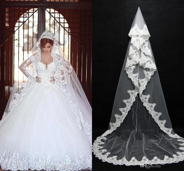 Cheap In Stock Long Bridal Veils Lace Bridal Wedding Accessories Long Appliques Edged Cathedral Formal Wedding Veils CPA091