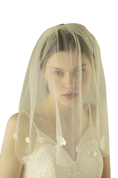New Design Wedding Veils Tulle Short Bridal Veils Handmade Flowers Edge White Wedding Veils wholesale Wedding Accessories CPA961