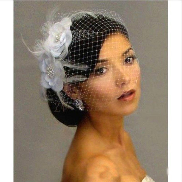 Handmade Vintage White Flower Bridal Short Face Veil Beaded Birdcage Veil Headpiece Head Veil Wedding Bridal Accessories CPA241