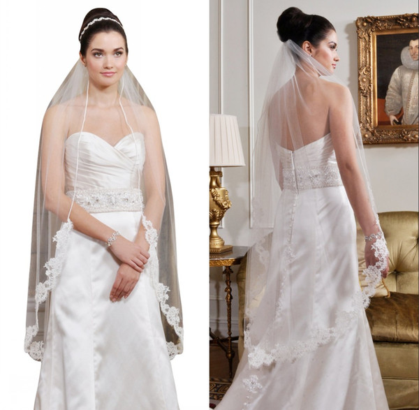 Cheap One Layer Bridal Wedding Veils with Comb White/Ivory Appliqued Bridal Veils Free Shipping CPA815