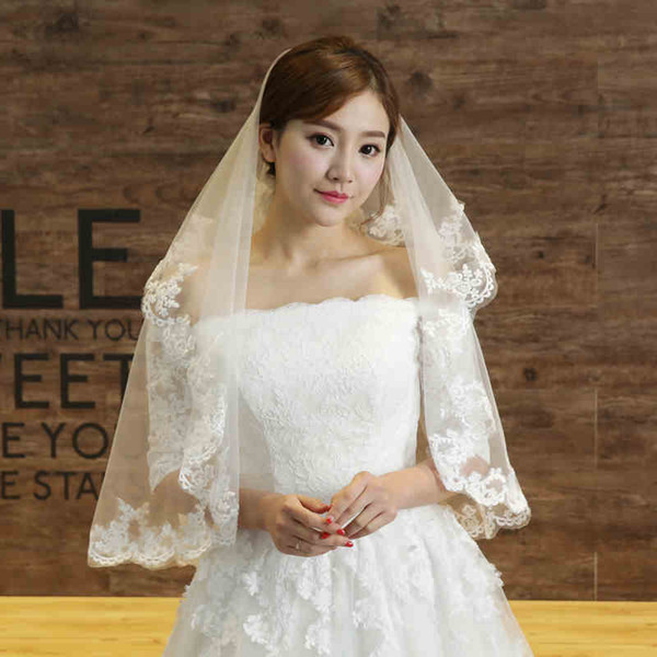 2017 New Arrival Short Wedding Veils Soft Tulle with Applique Edge Wedding Veil Fancy Wedding Accessories Bridal Veils Cheap