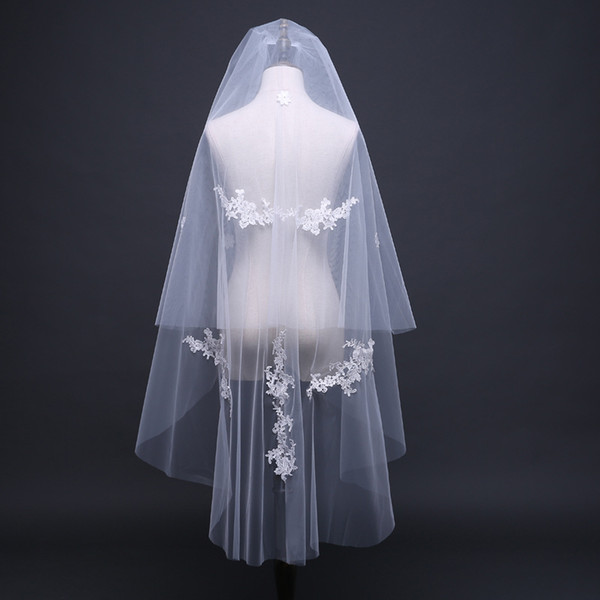 2018 Wedding veils 2 Layers Tulle with Applique Bridal veils with Comb New Arrival Free Shipping Wedding accessories