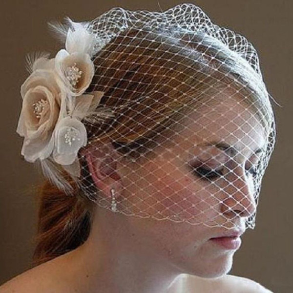 Classical Birdcage Face Wedding Veils Mesh Short Bridal Veils Net Face Covered Veil with Comb CPA840