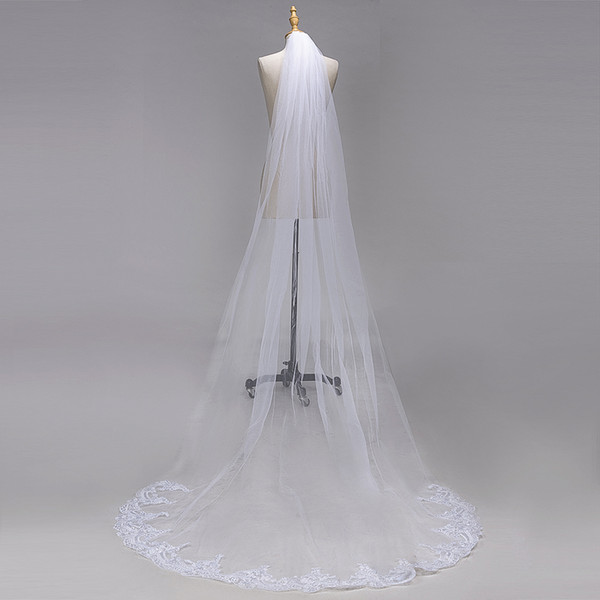 3 Meters Long Cathedral Length Wedding Veils White Ivory Lace Appliques Edges Bridal Veils with Comb CPA1382